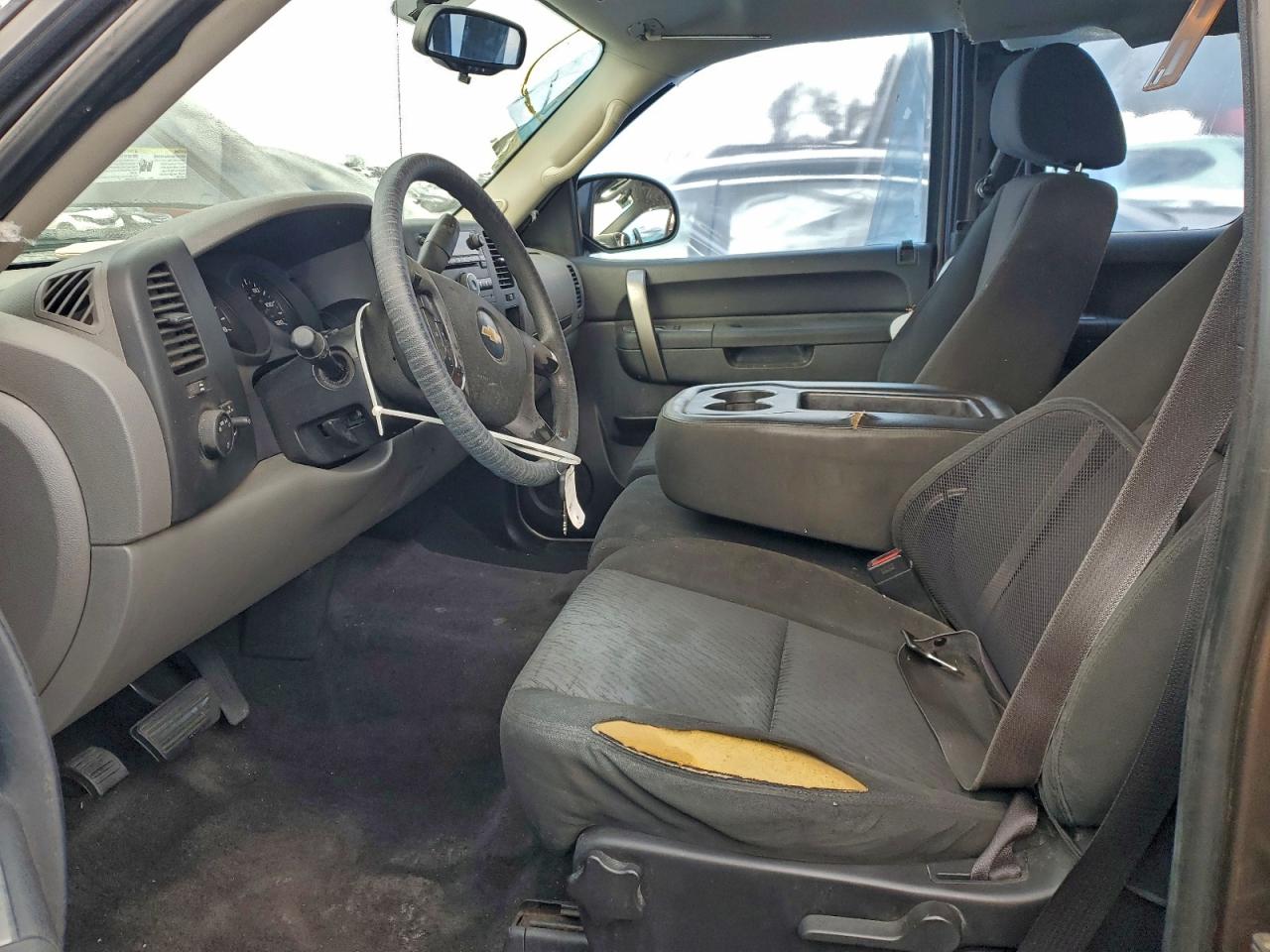 Chevrolet Silverado C1500 Ls Image 6