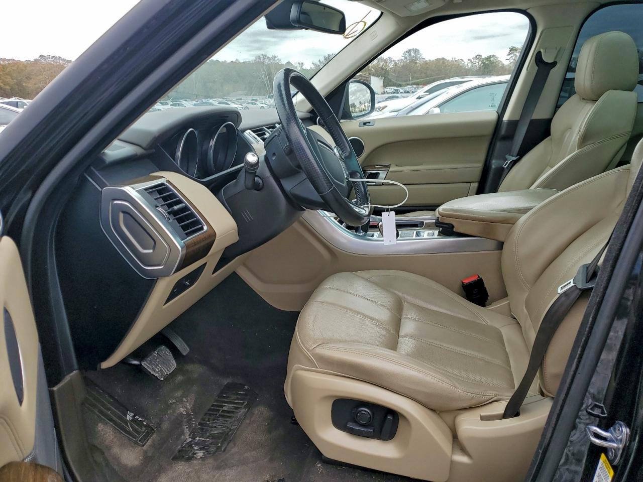 Land Rover Range Rover Se Image 6