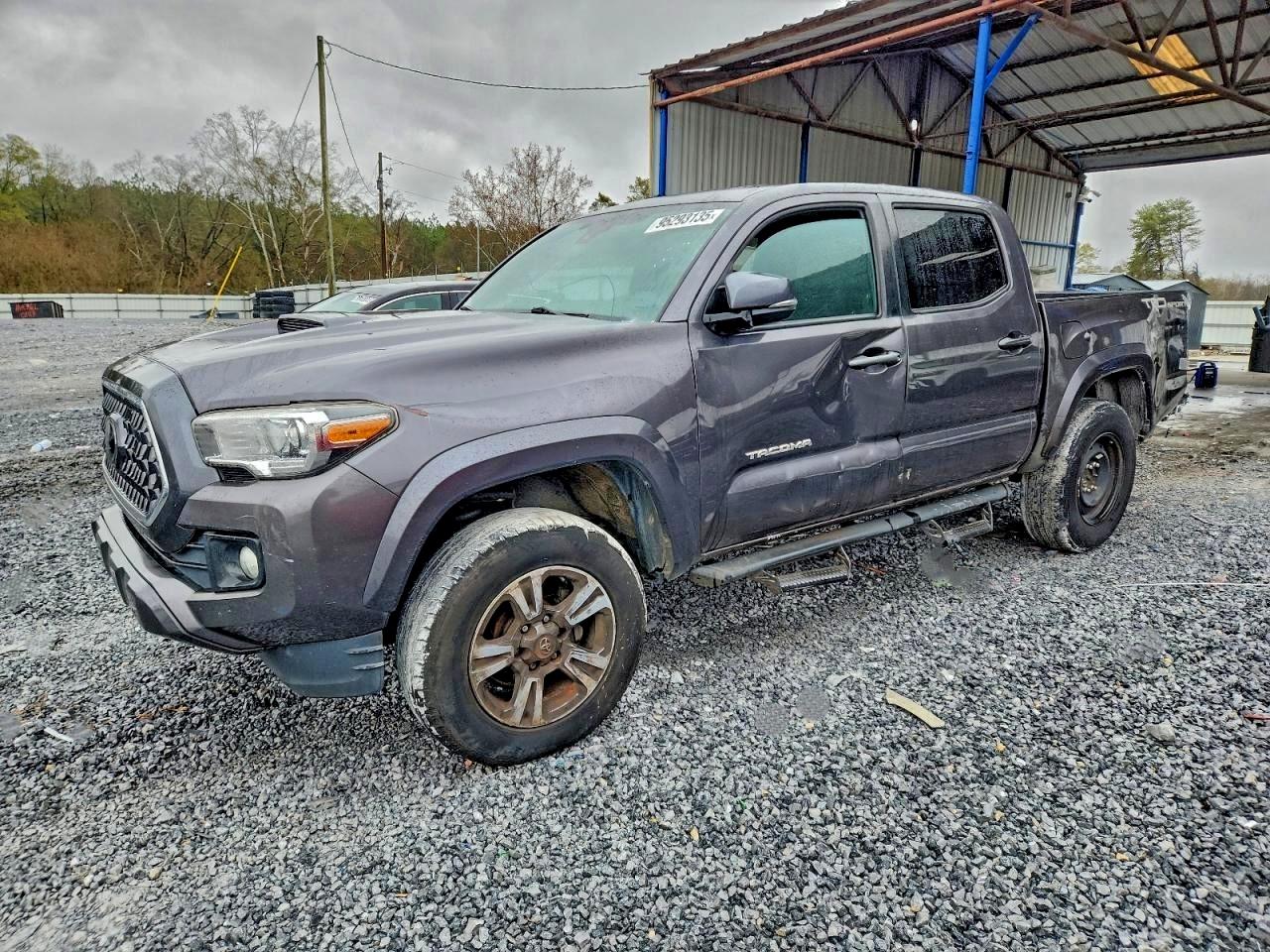 Toyota Tacoma Double Cab Image 1