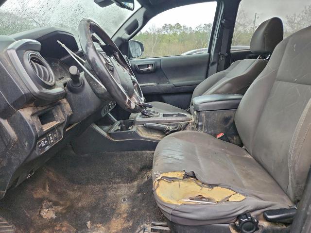 Toyota Tacoma Double Cab Image 8