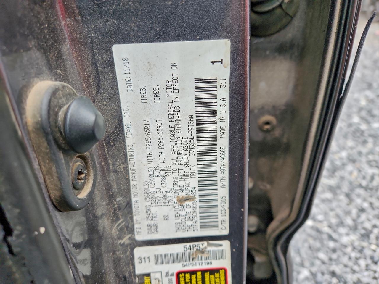 Toyota Tacoma Double Cab Image 2