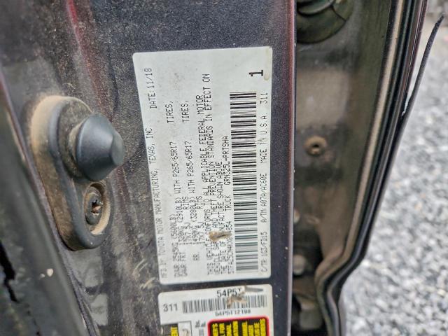 Toyota Tacoma Double Cab Image 2