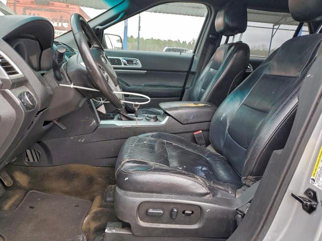 Ford Explorer Xlt Image 5