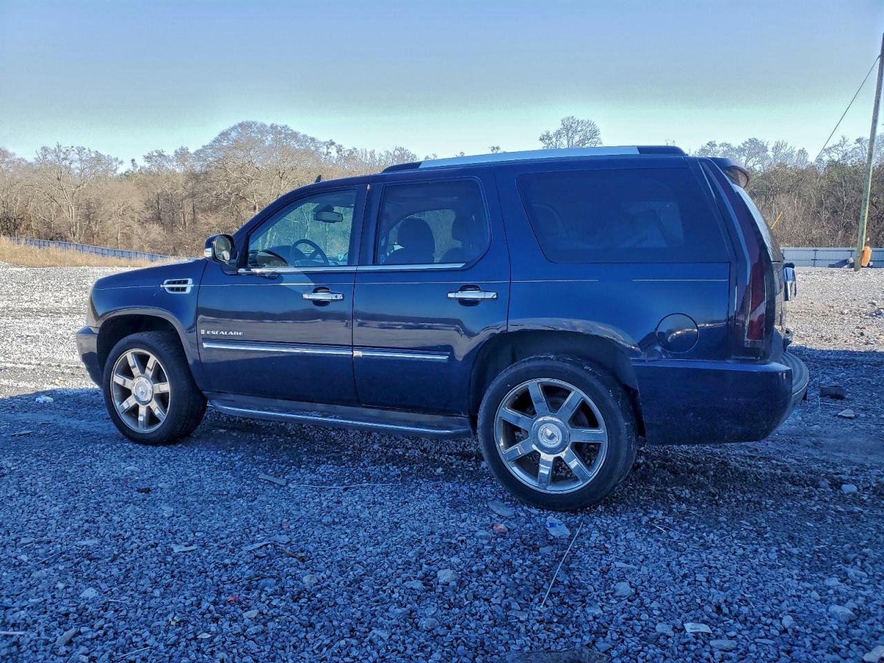 Cadillac Escalade Luxury Image 4