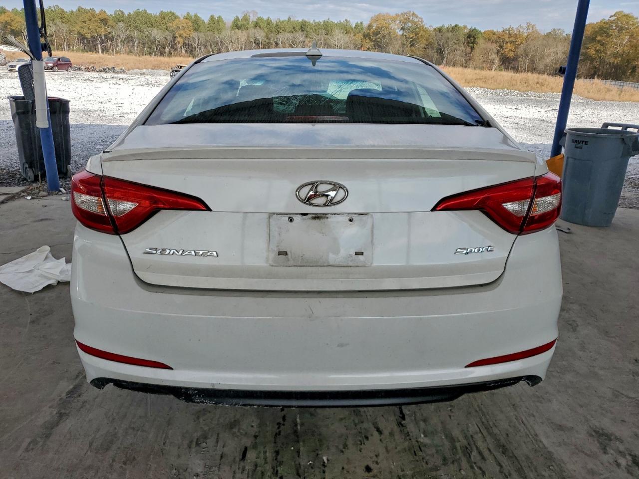 Hyundai SONATA Sport Image 6