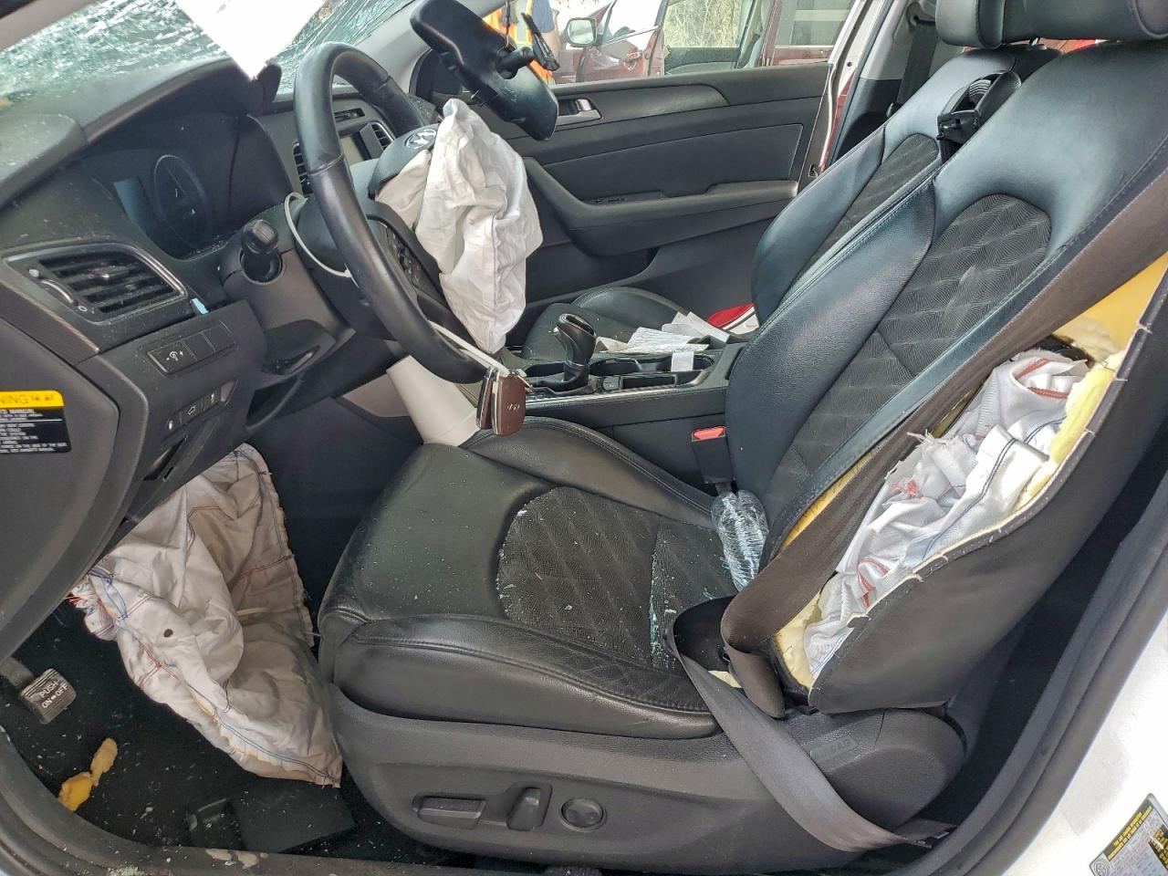 Hyundai SONATA Sport Image 12