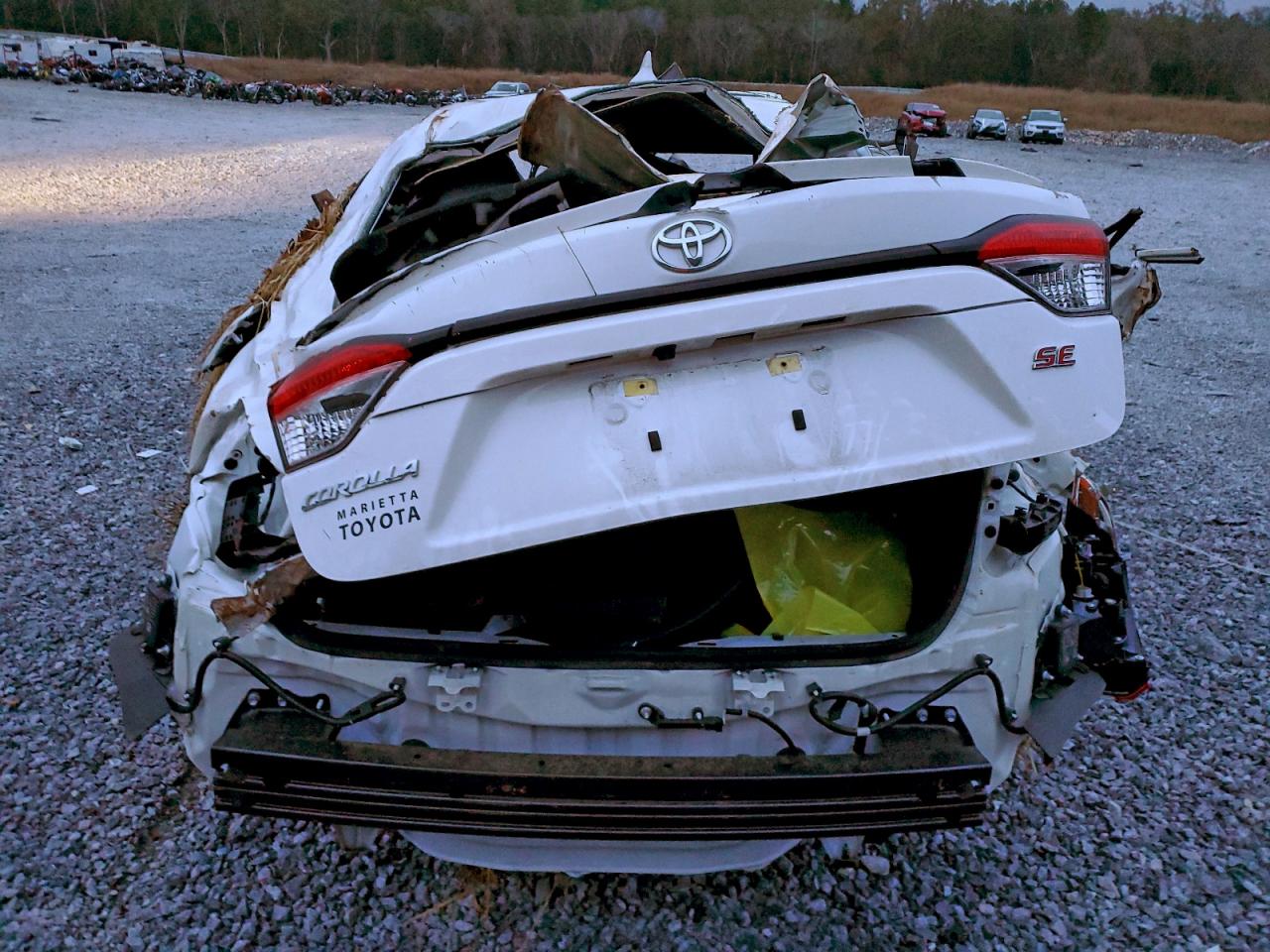 Toyota Corolla Se Image 5