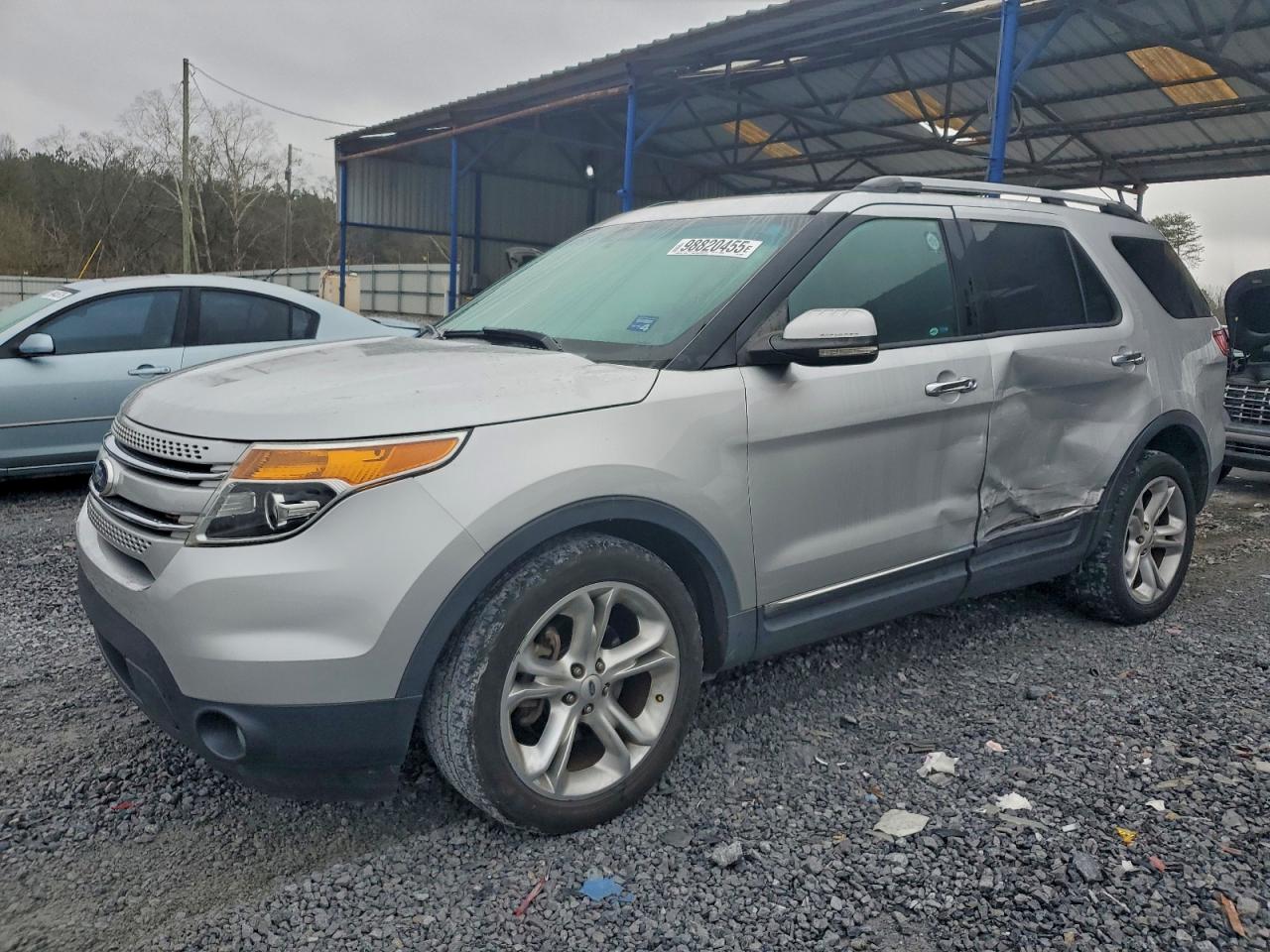 Ford Explorer Limited Image 1