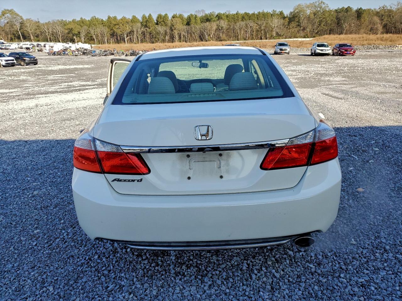 Honda Accord Lx Image 12