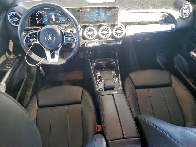 Mercedes-Benz GLB 250 Image 6