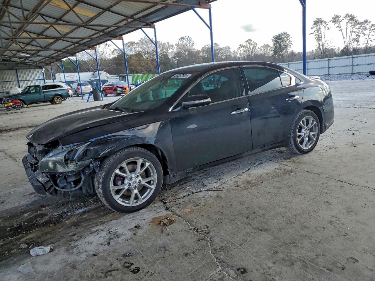 Nissan Maxima S Image 1