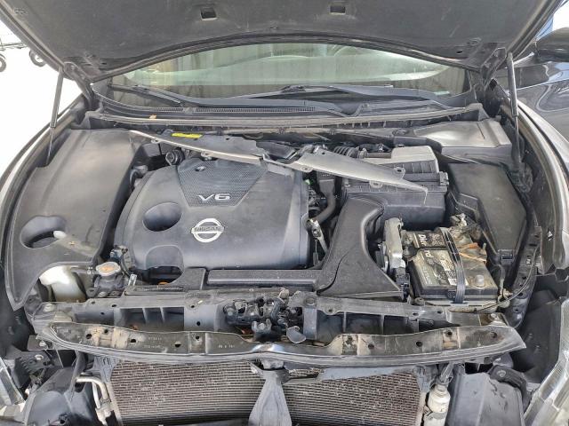 Nissan Maxima S Image 7