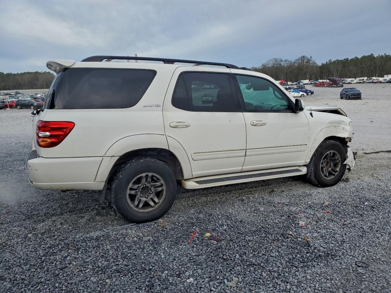 Toyota Sequoia Limited Image 6
