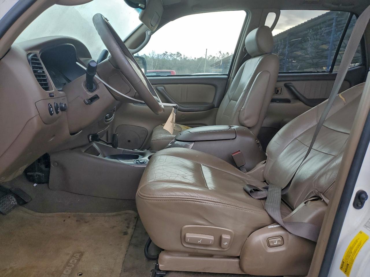 Toyota Sequoia Limited Image 7