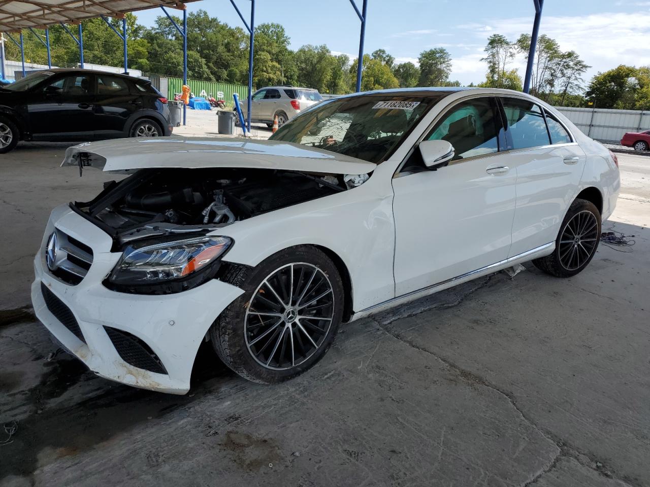 Mercedes-Benz C-Class 300 Image 1