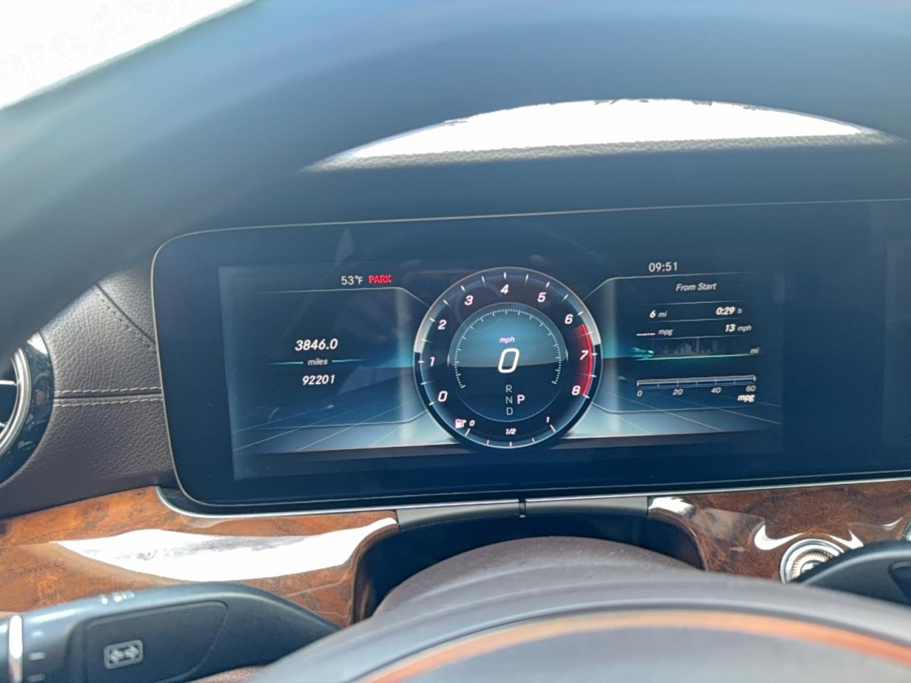 Mercedes-Benz E-Class 300 4matic Image 7