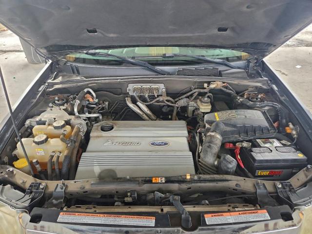Ford Escape Hev Image 8