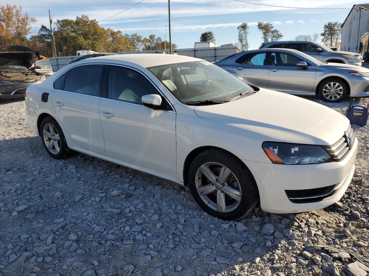 Volkswagen Passat Se Image 3