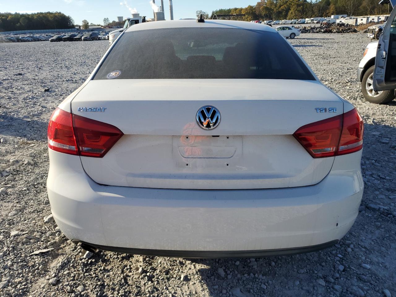 Volkswagen Passat Se Image 4