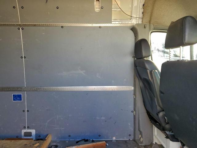 Mercedes-Benz Sprinter 2500 Image 8