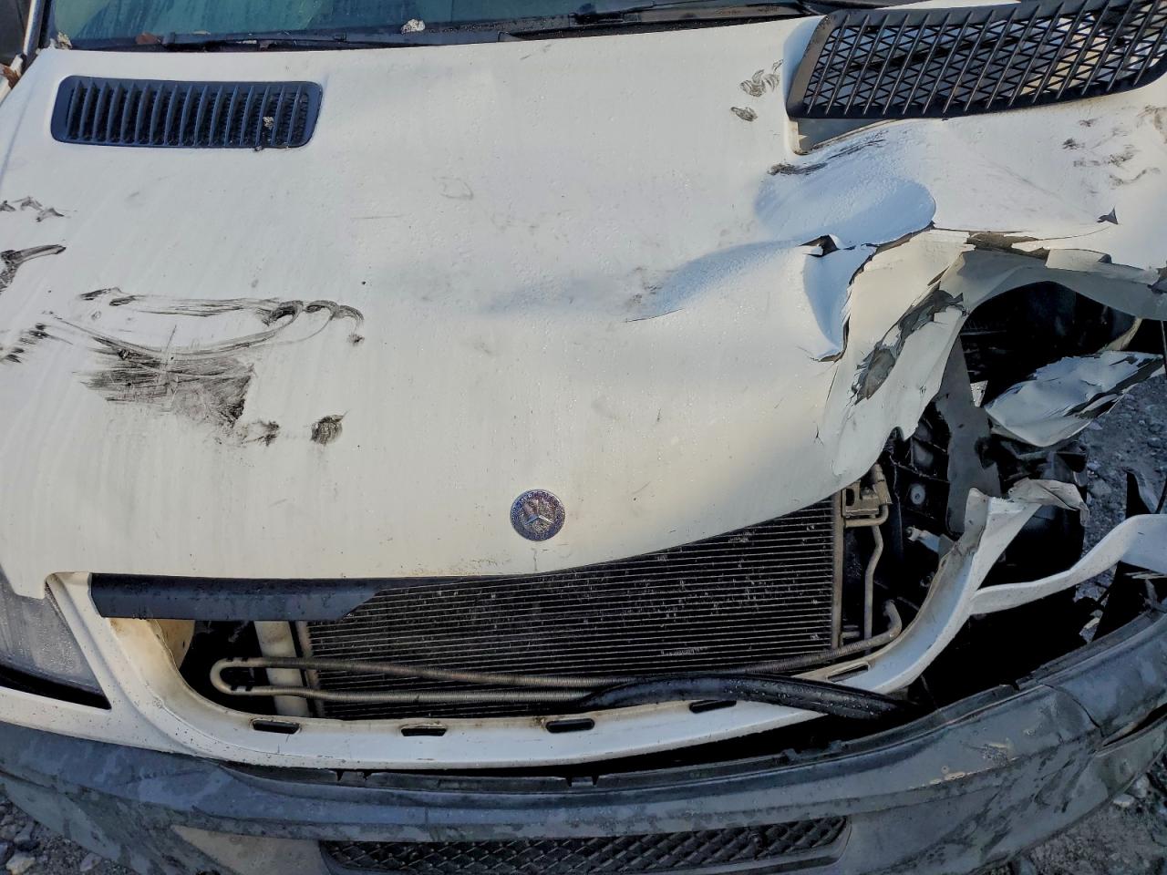 Mercedes-Benz Sprinter 2500 Image 9