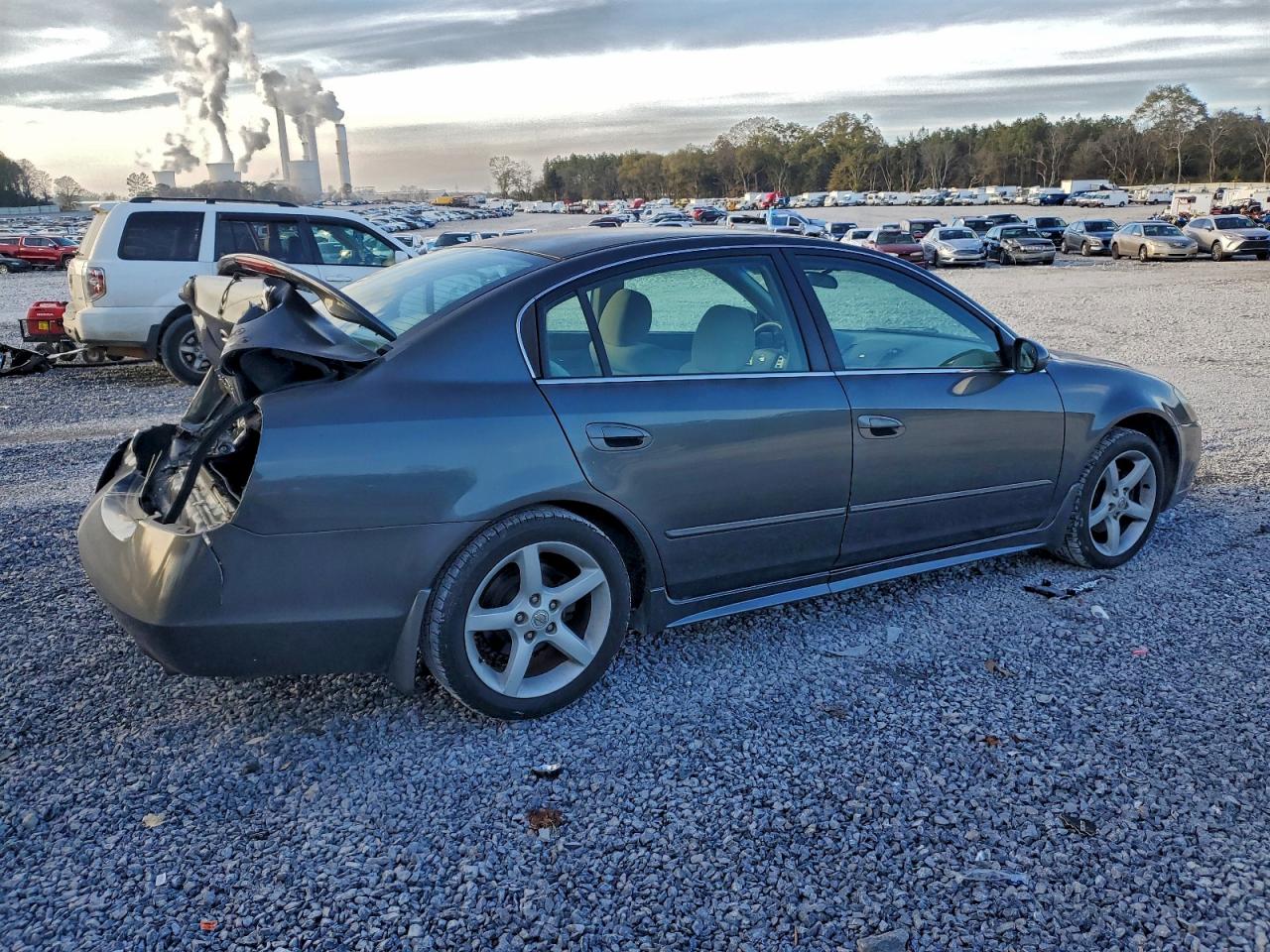 Nissan Altima Se Image 3