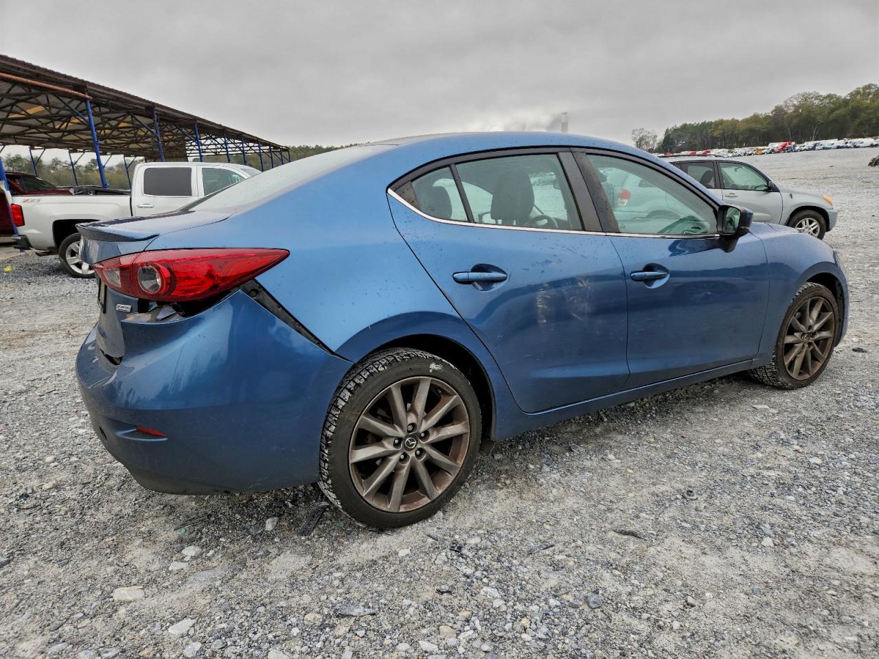 Mazda 3 Touring Image 9