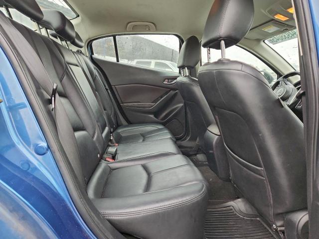 Mazda 3 Touring Image 6