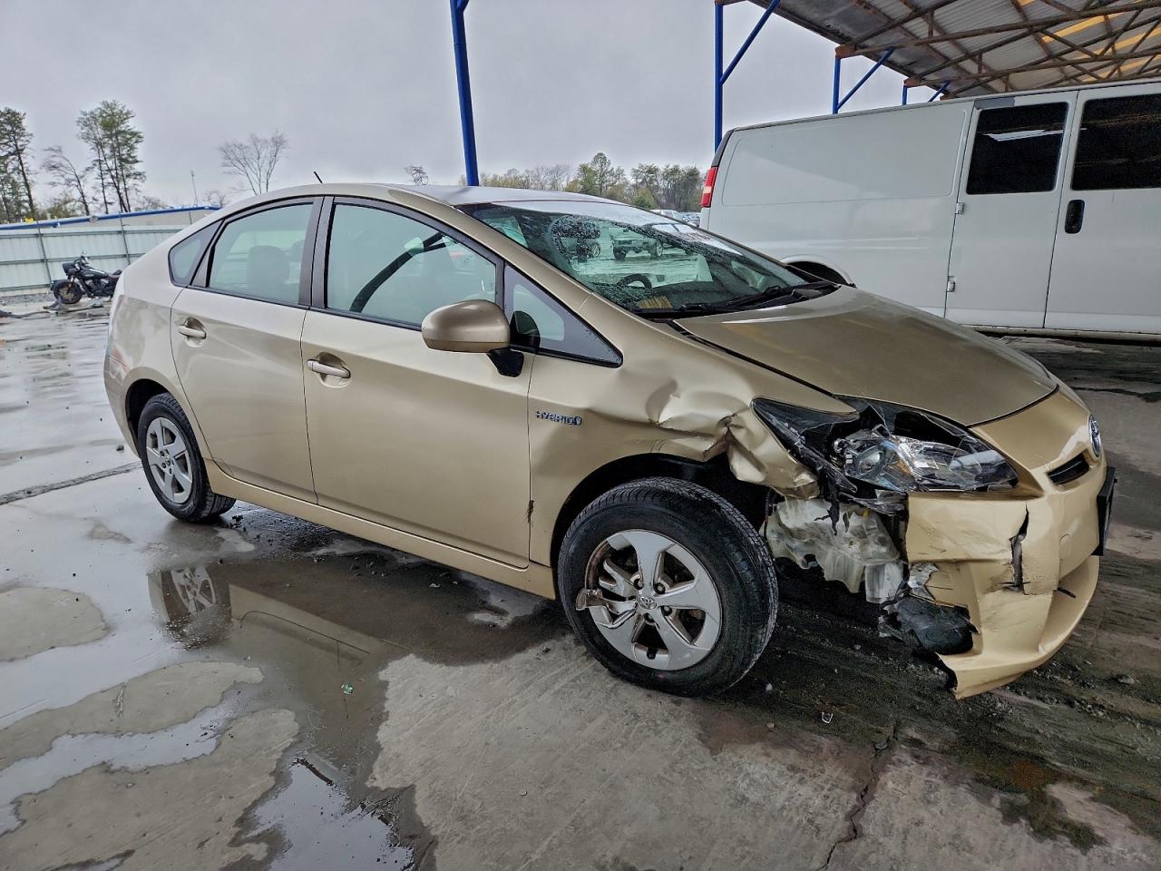 Toyota Prius Image 10