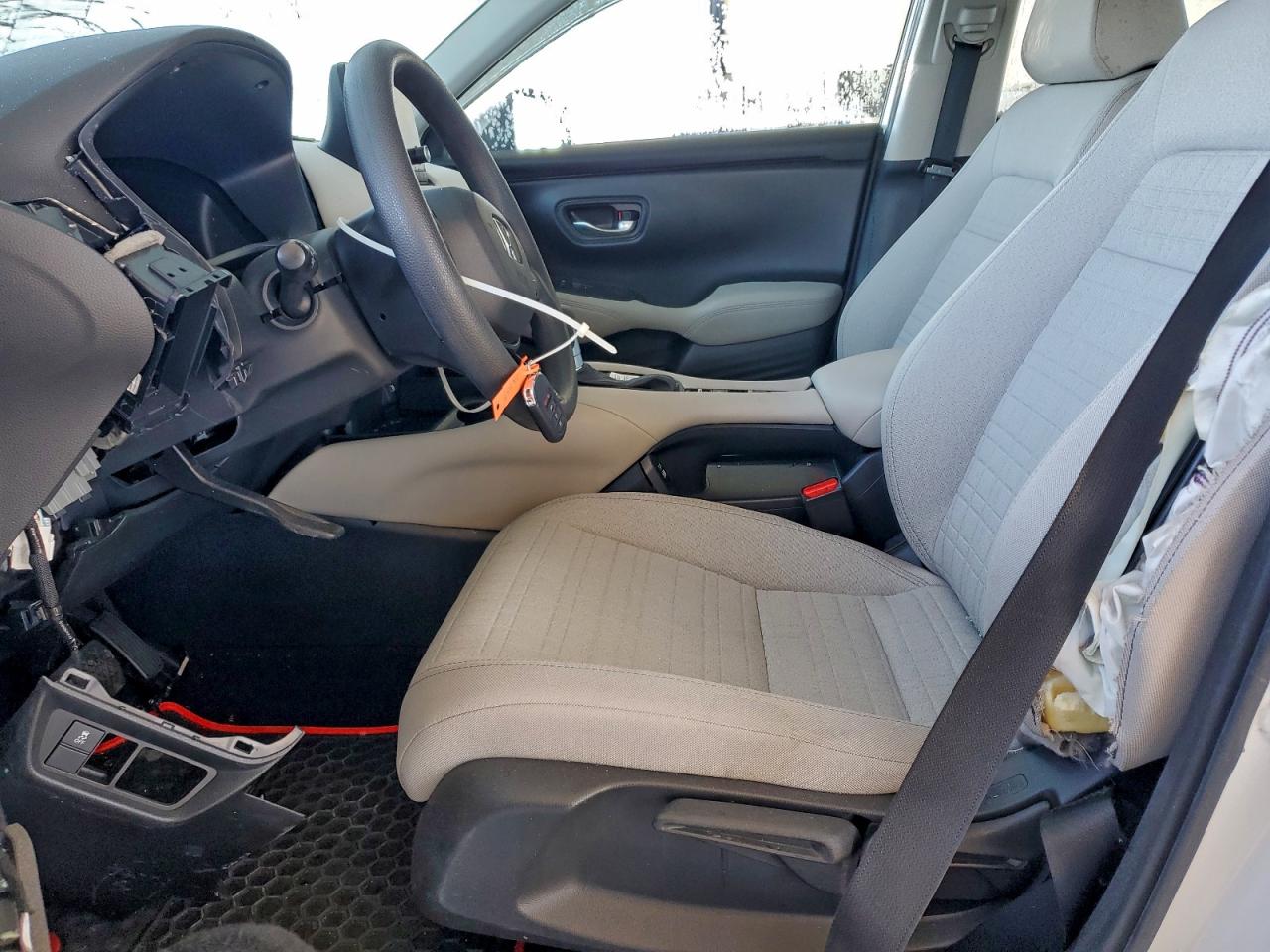 Honda HR-V Lx Image 3