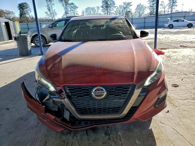 Nissan Altima Sr Image 3