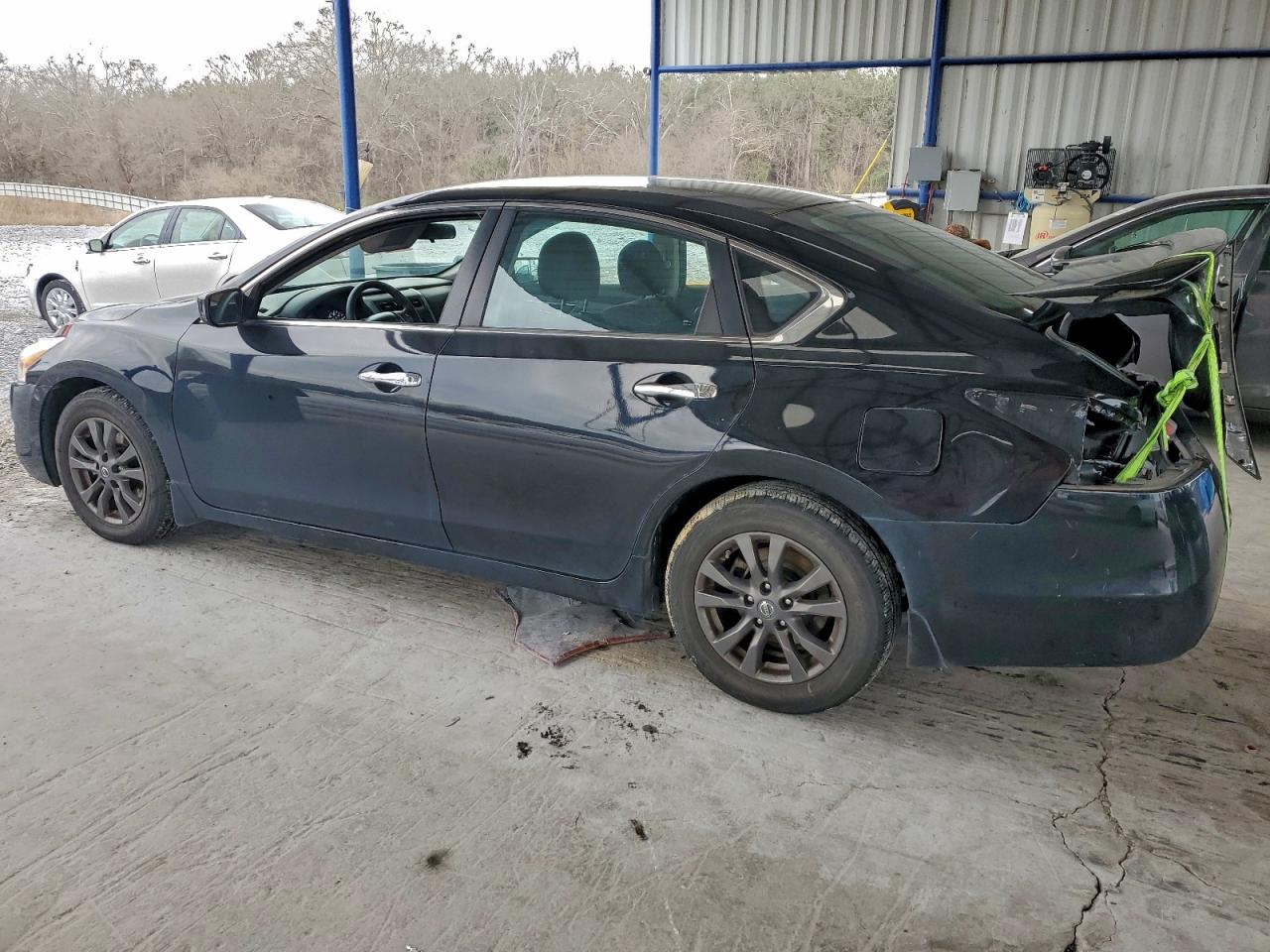 Nissan Altima 2.5 Image 11