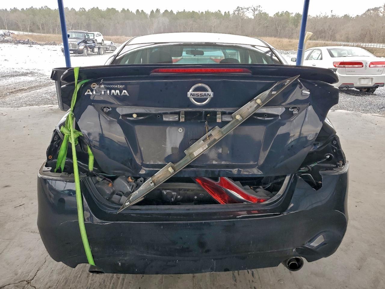 Nissan Altima 2.5 Image 4