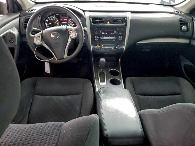 Nissan Altima 2.5 Image 6