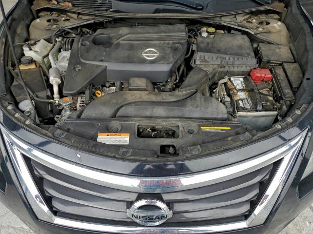 Nissan Altima 2.5 Image 2