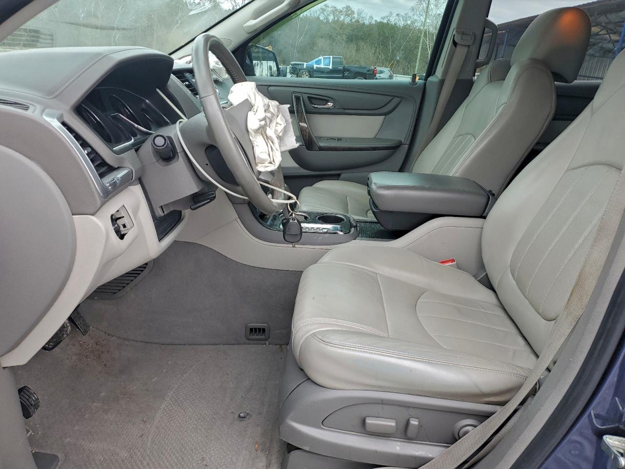 GMC Acadia Slt-2 Image 2