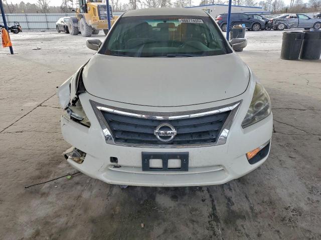 Nissan Altima 2.5 Image 5