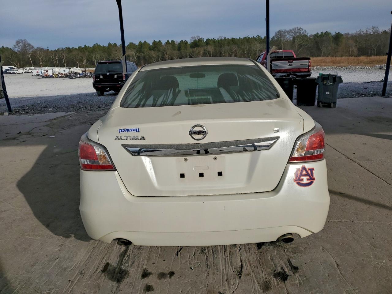 Nissan Altima 2.5 Image 4
