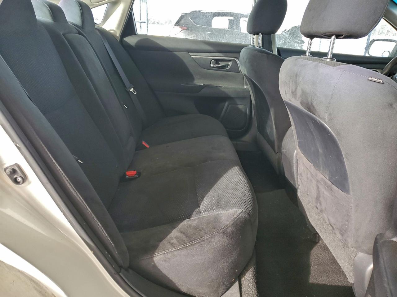 Nissan Altima 2.5 Image 11