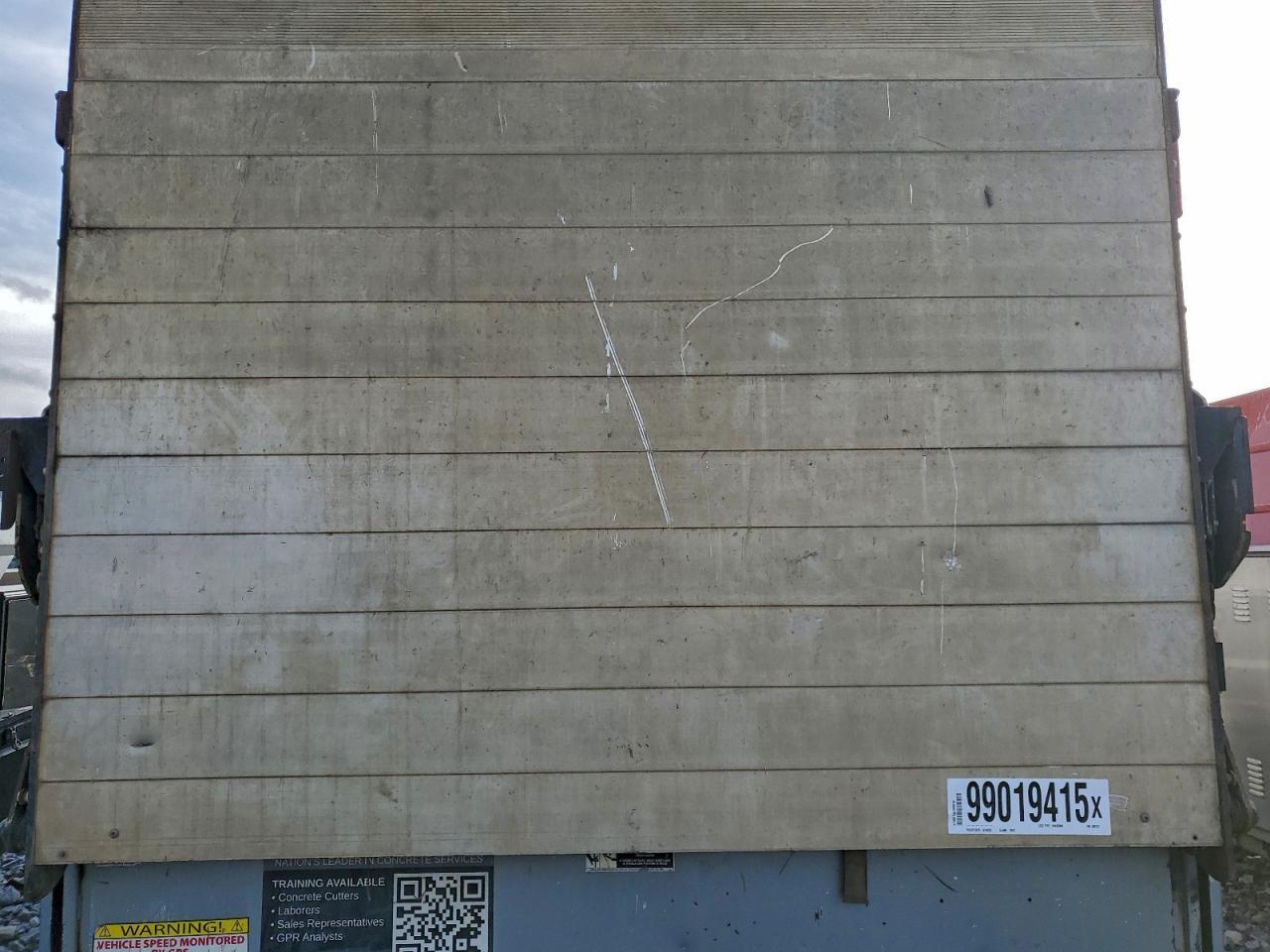 Ford F-550 Super Duty Image 8