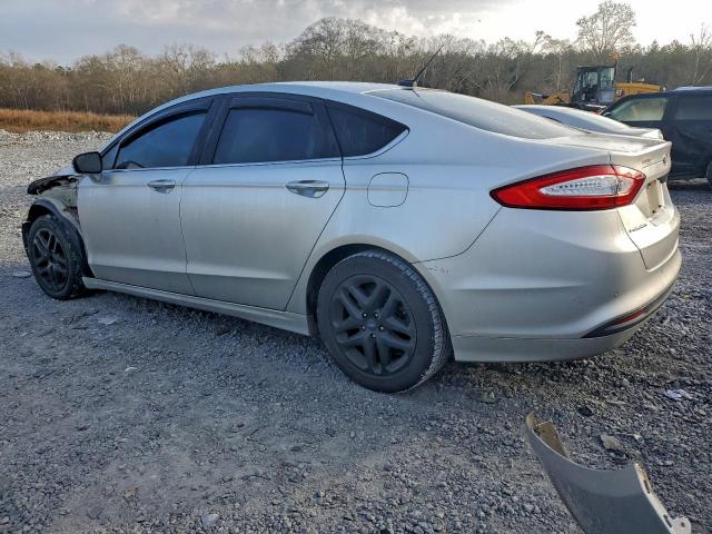 Ford Fusion Se Image 2