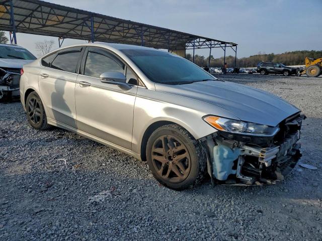 Ford Fusion Se Image 8
