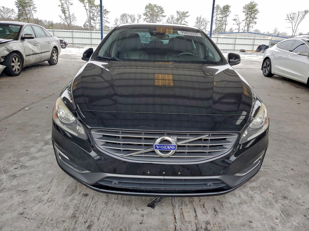 Volvo S60 Premier Image 2