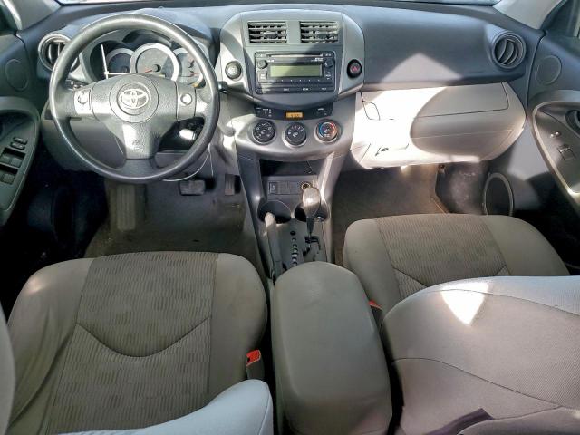Toyota RAV4 Image 7