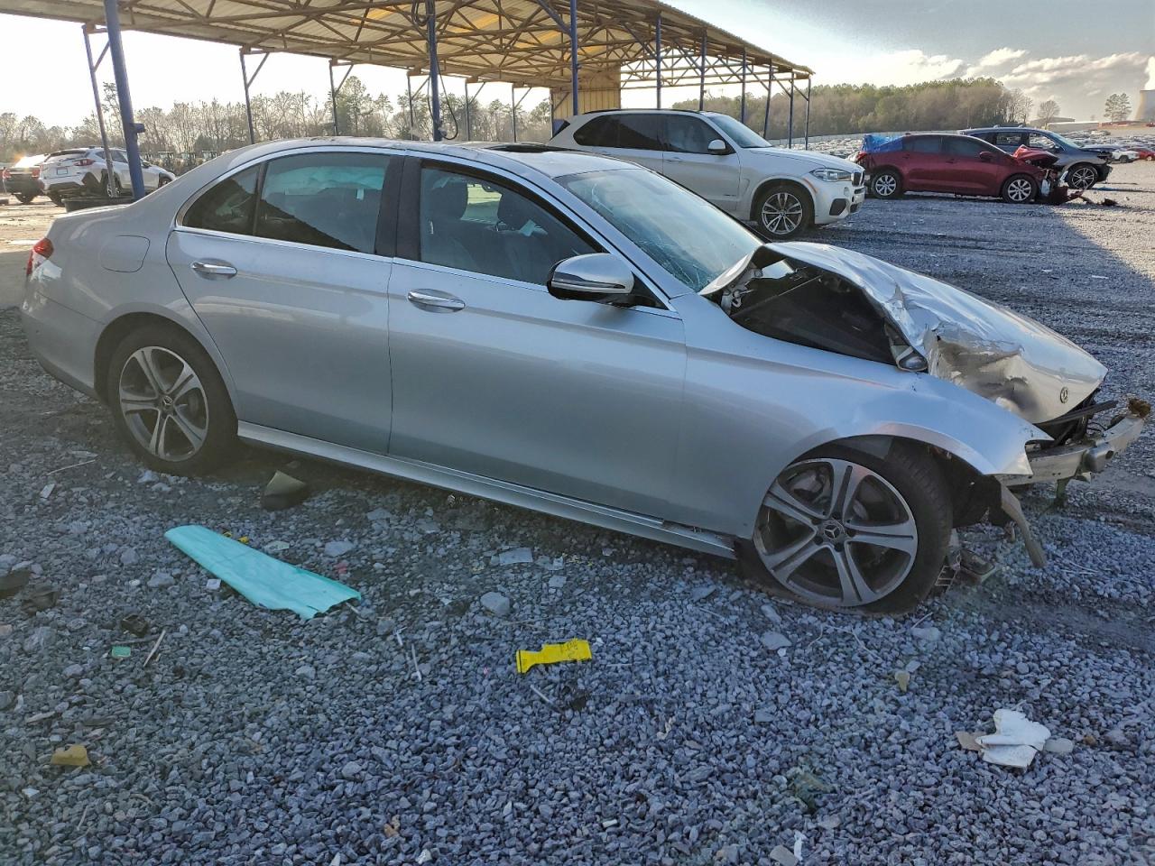 Mercedes-Benz E-Class 300 Image 2