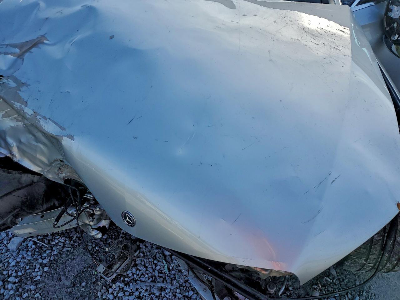 Mercedes-Benz E-Class 300 Image 6