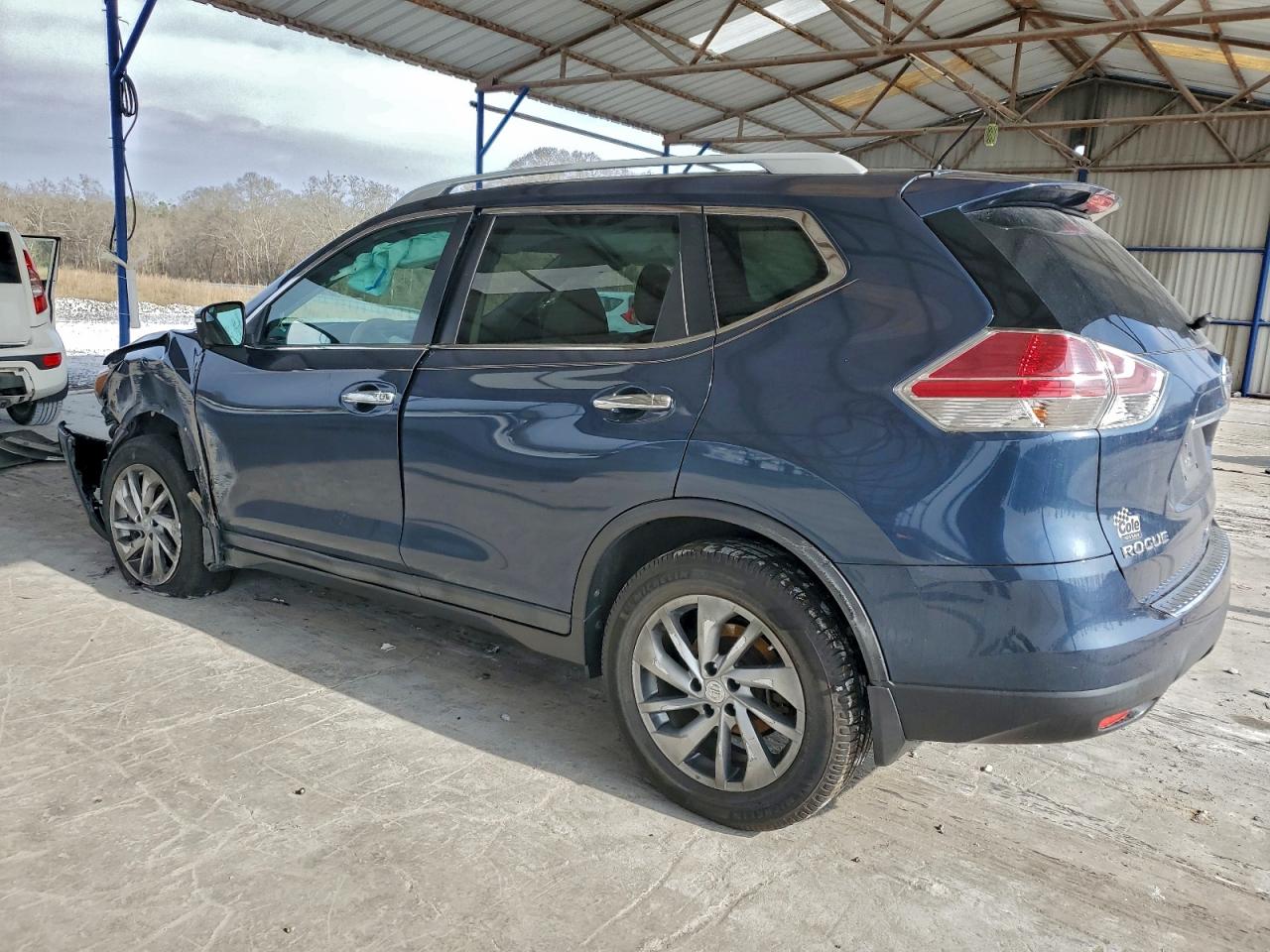 Nissan Rogue S Image 6
