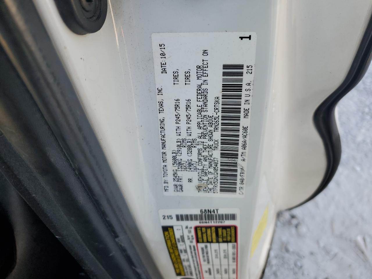 Toyota Tacoma Access Cab Image 12