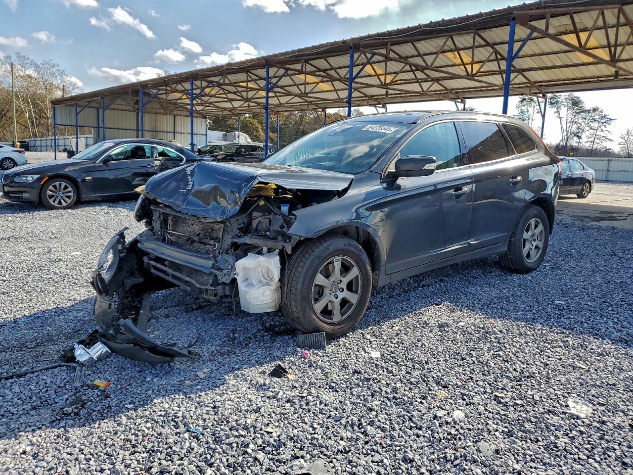 Volvo XC60 3.2 Image 1