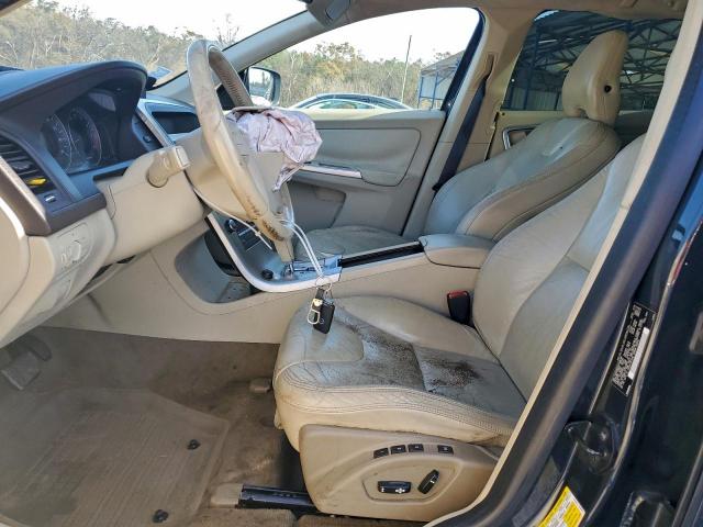 Volvo XC60 3.2 Image 2